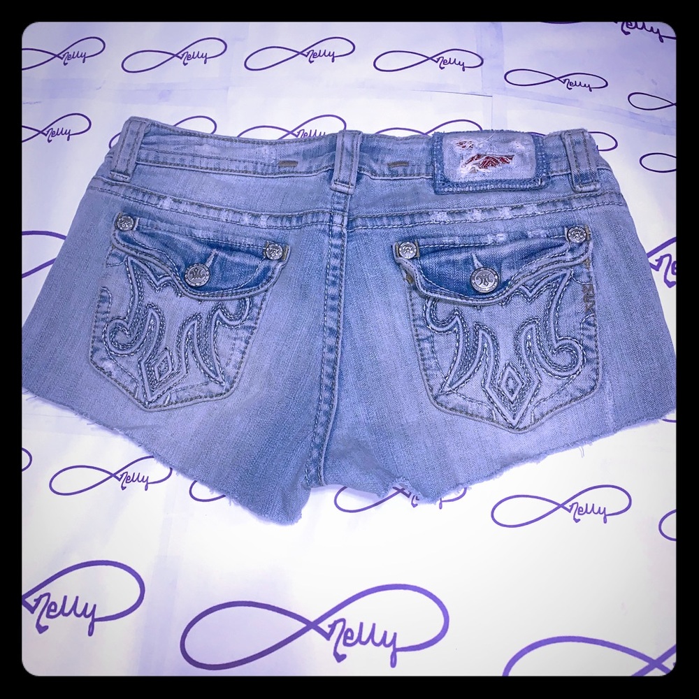MEK - Womens “Amalie” Cut-offs - Size 29